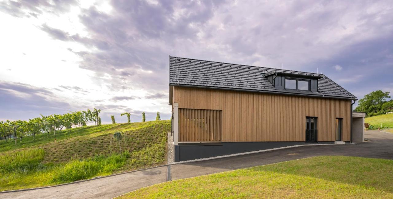 Weinzeit Chalets Гамлиц Екстериор снимка