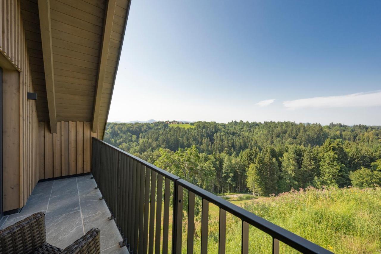 Weinzeit Chalets Гамлиц Екстериор снимка