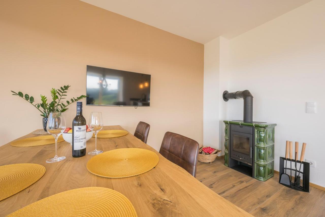 Weinzeit Chalets Гамлиц Екстериор снимка