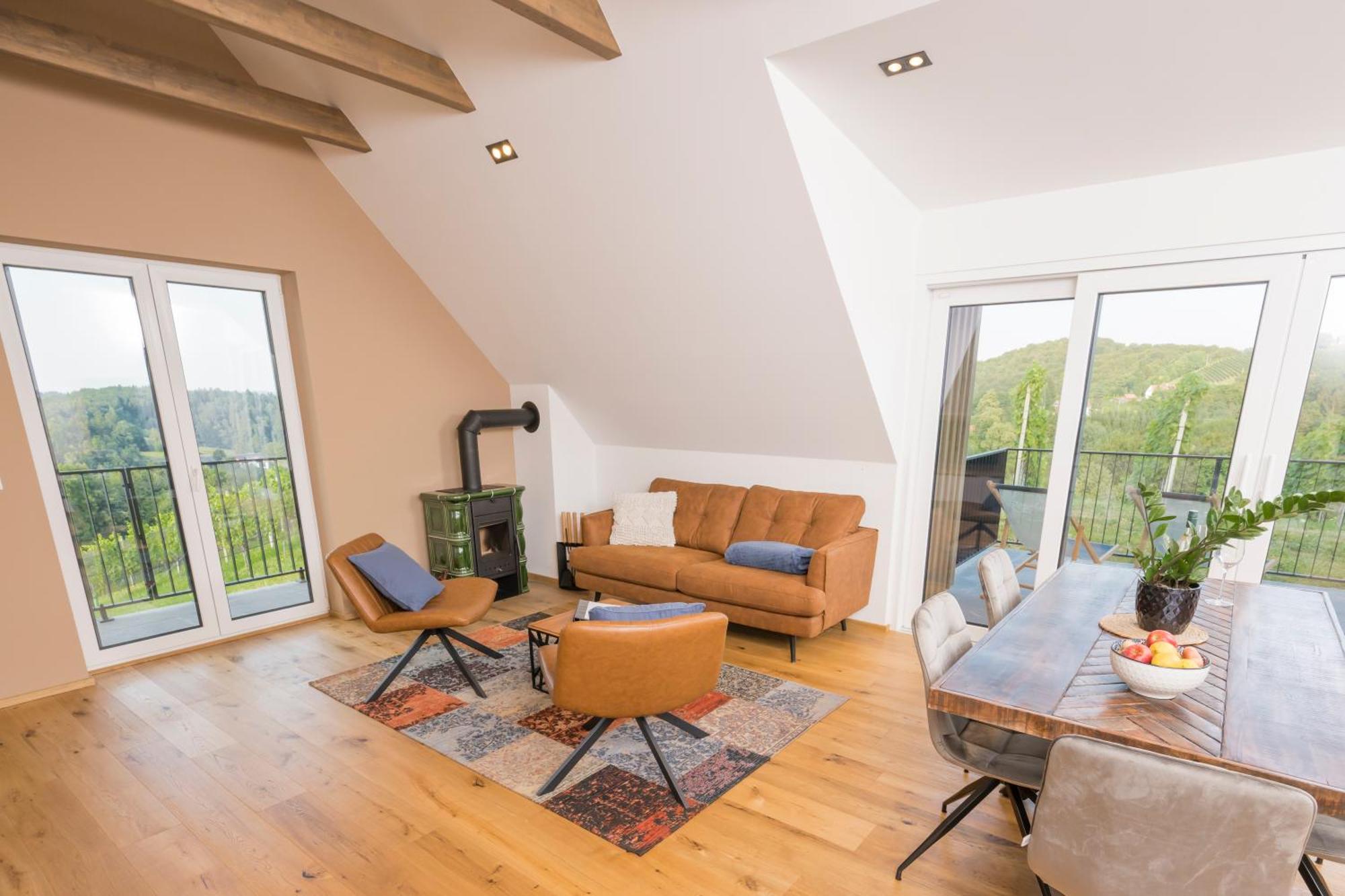 Weinzeit Chalets Гамлиц Стая снимка